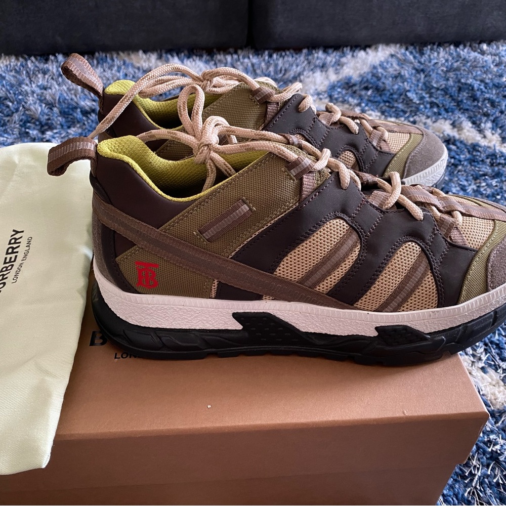 Burberry RS5 Sneakers  Khaki/ Brown / Olive / Black (US 8.5 | EU 41.5 | UK 7.5)